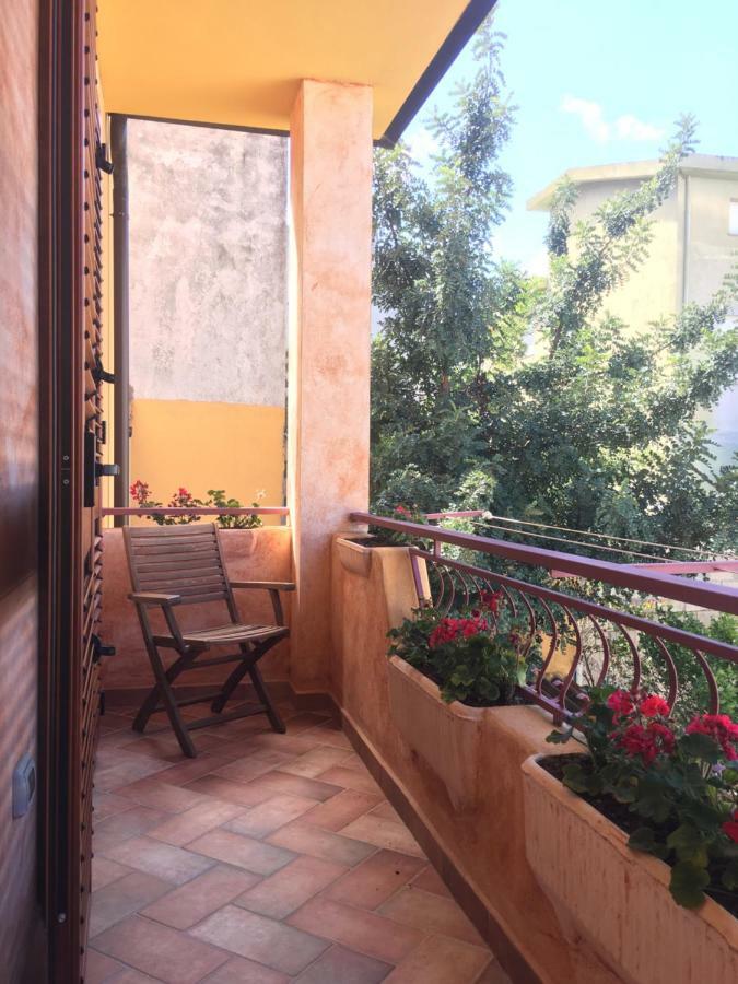 Casa Elena Apartment Dorgali Luaran gambar